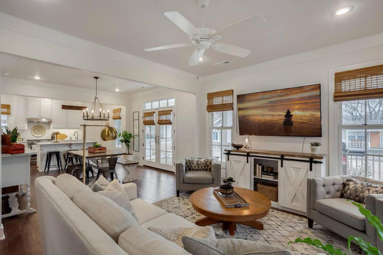 The Sofay Farmhouse - 1 Mile From U Of A - Luxury Amenities Fayetteville Exterior foto