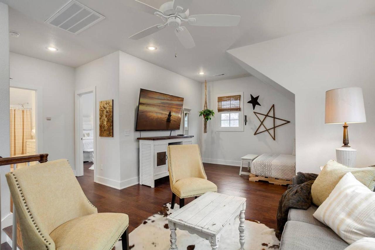 The Sofay Farmhouse - 1 Mile From U Of A - Luxury Amenities Fayetteville Exterior foto