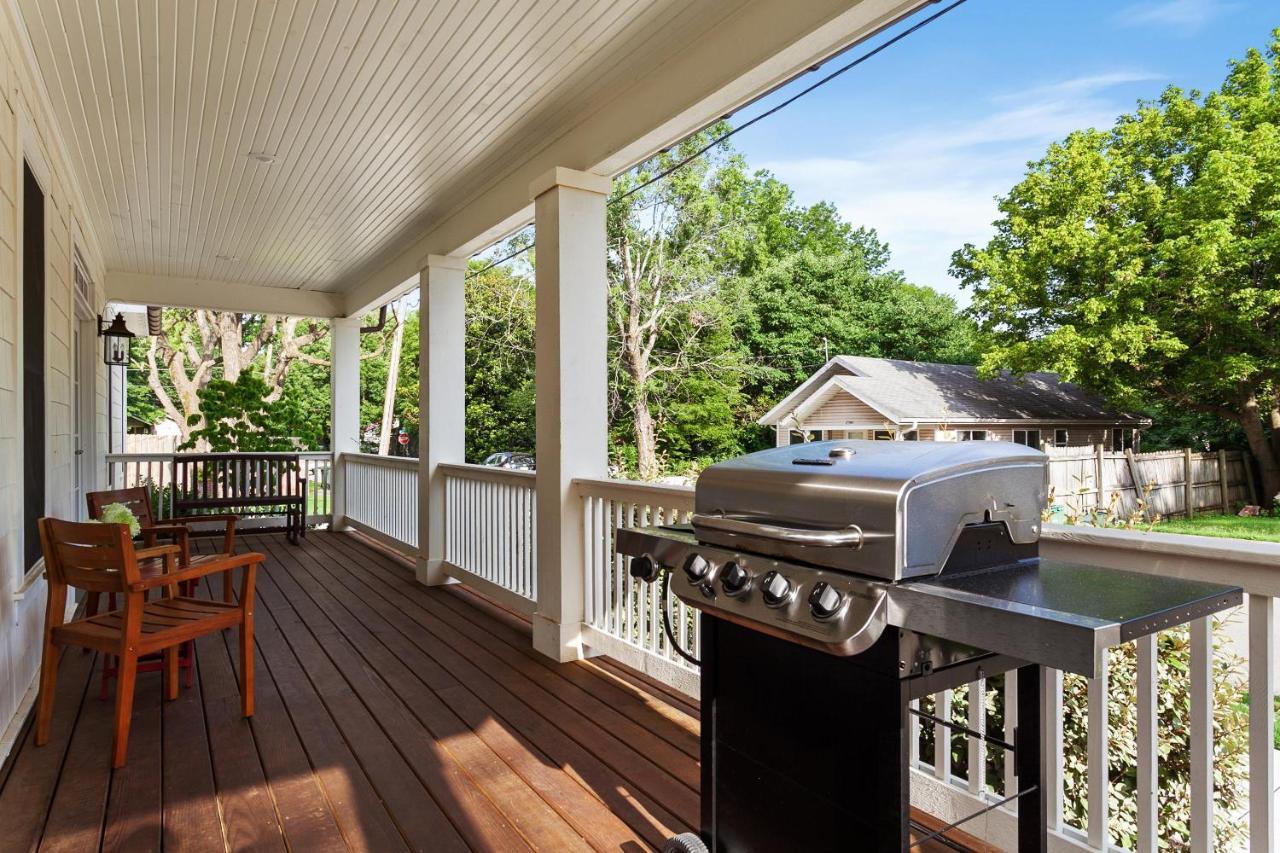 The Sofay Farmhouse - 1 Mile From U Of A - Luxury Amenities Fayetteville Exterior foto
